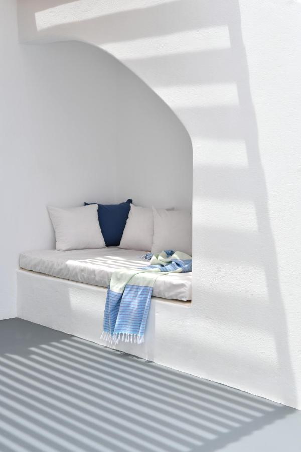 Thiro Santorini Villa Fira  Ngoại thất bức ảnh